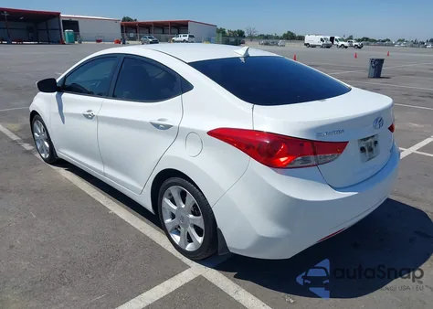 2013 Hyundai Elantra Limited z USA, uszkodzony, nr VIN 5NPDH4AE7DH190657